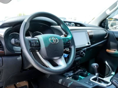 2026 Toyota Hilux SR5 DC 4.0 Litres V6 Petrol Engine Black Pickup Truck GCC Specs Automatic