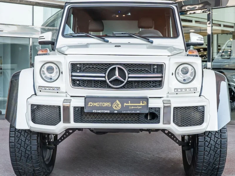 2018 MERCEDES MAYBACH G650 LANDAULET 6 L 12 Cylinders White Red SUV GCC Specs