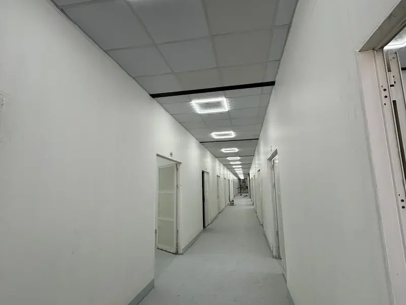 730 sqft WELL MAINTAINED WAREHOUSE STORAGE UNIT LOCATED FOR VARIOUS STORAGE PURPOSES