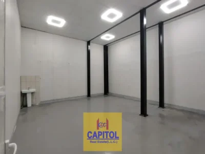 730 sqft WELL MAINTAINED WAREHOUSE STORAGE UNIT LOCATED FOR VARIOUS STORAGE PURPOSES