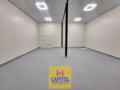 Al Quoz Industrial Area 4 585 Sqft On Mezzanine Floor Available For Storage Purpose