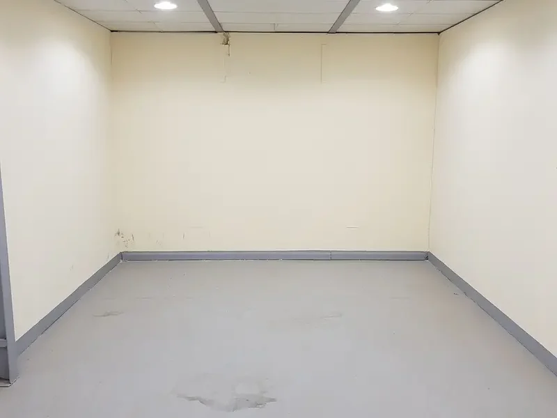 Al Quoz Industrial Area 1150 sqft Mezzanine Floor in Al Quoz Industrial Area 3