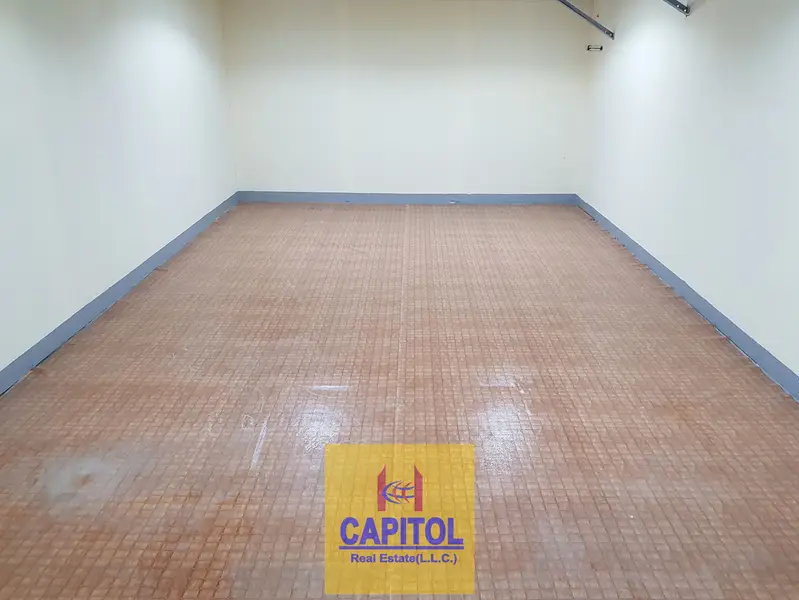 Al Quoz Industrial Area 1150 sqft Mezzanine Floor in Al Quoz Industrial Area 3