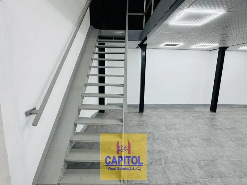 Al Quoz Industrial Area 4 1565 SQFT STORAGE WAREHOUSE AVAILABLE FOR RENT IN ALQ UOZ(BK)