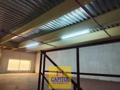 Al Quoz Industrial Area 4 1565 SQFT STORAGE WAREHOUSE AVAILABLE FOR RENT IN ALQ UOZ(BK)