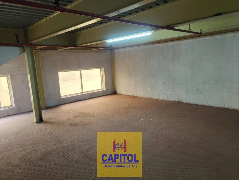 Al Quoz Industrial Area 4 1565 SQFT STORAGE WAREHOUSE AVAILABLE FOR RENT IN ALQ UOZ(BK)