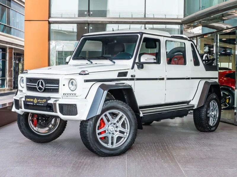 2018 MERCEDES MAYBACH G650 LANDAULET 6 L 12 Cylinders White Red SUV GCC Specs