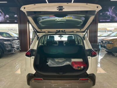 2026 Toyota RAV 4 ADVENTURE 2.5L 4 Cylinders Hybrid Engine White Black SUV GCC Specs