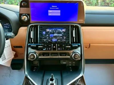 2026 Lexus LX 700h Signature V6 Twin-Turbo Hybrid Engine Black Tan SUV GCC Specs Automatic