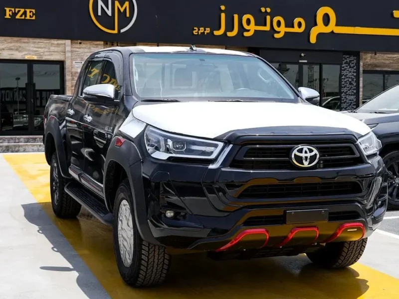 2026 Toyota Hilux SR5 DC 4.0 Litres V6 Petrol Engine Black Pickup Truck GCC Specs Automatic