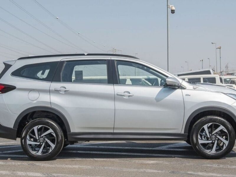 2024 Toyota Rush EX 1.5 Litres 4 Cylinders Petrol Engine Silver Black SUV Automatic