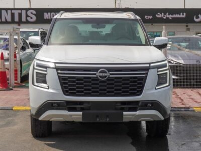 2025 Nissan Patrol LE T2 3.5-liter Twin-Turbocharged V6 Petrol Engine White Beige SUV GCC