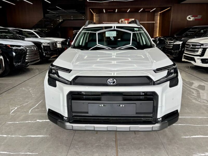 2026 Toyota RAV 4 ADVENTURE 2.5L 4 Cylinders Hybrid Engine White Black SUV GCC Specs