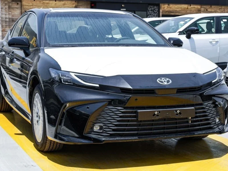 2026 Toyota Camry GLE 2.5 Litres 4 Cylinders Petrol Engine Black Sedan GCC Specs Automatic