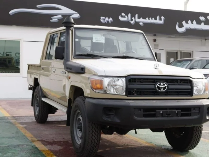 2022 Toyota Land Cruiser DC 4.0 Litres 6 Cylinders Petrol Engine Beige Pickup Truck GCC Specs