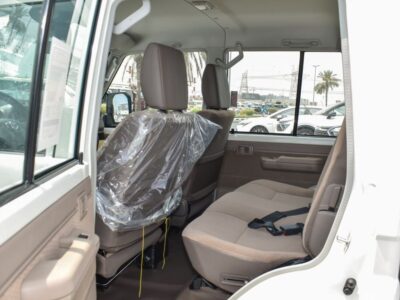 2024 Toyota Land Cruiser DC 4.0 Litres 6 Cylinders Petrol Engine White Beige Pickup Truck GCC Specs