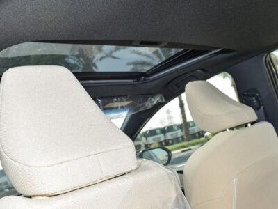 2025 Toyota Camry LE 2.5 Litres 4 Cylinders Petrol Engine Black Beige Sedan GCC Specs