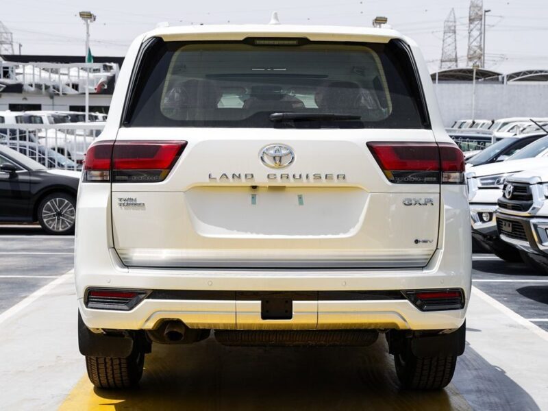 2026 Toyota Land Cruiser GXR 3.5 Litres 6 Cylinders Hybrid Engine White Beige SUV GCC Specs