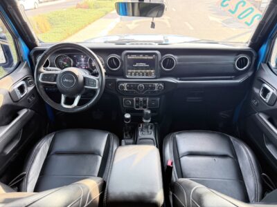 2023 JEEP WRANGLER SAHARA 2.0 Litres V4 Petrol Engine VVT Blue Black SUV US Specs