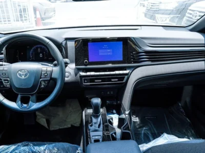2026 Toyota Camry GLE 2.5 Litres 4 Cylinders Petrol Engine Black Sedan GCC Specs Automatic