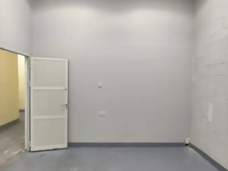 258 sqft RELIABLE GROUND FLOOR STORAGE SPACE WITH EASY ACCESS FOR VARIOUS STORAGE