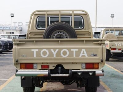 2022 Toyota Land Cruiser DC 4.0 Litres 6 Cylinders Petrol Engine Beige Pickup Truck GCC Specs