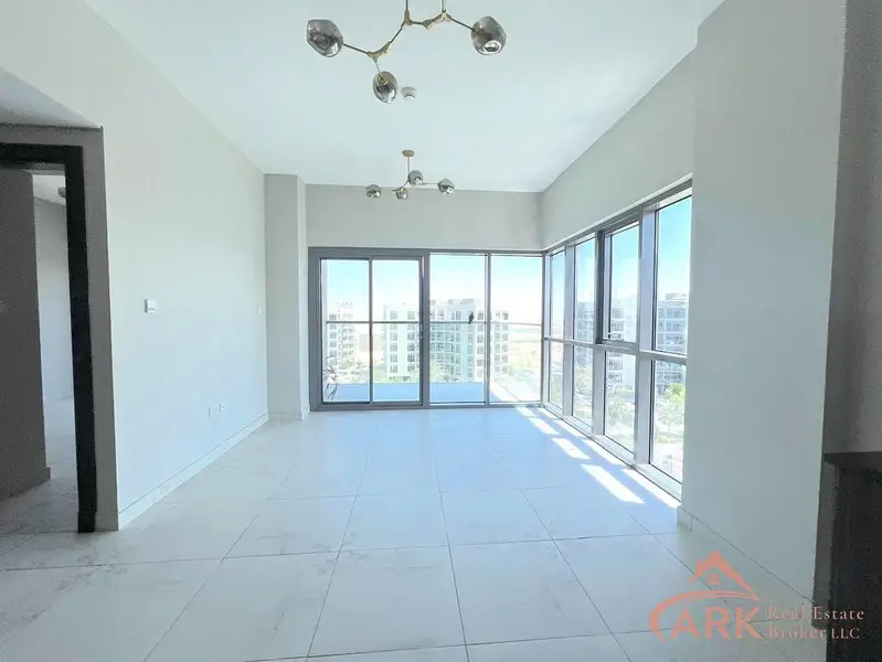 642 sqft MAG 550, MAG 5 Boulevard Pool and City Views | Well Maintained | Great Community