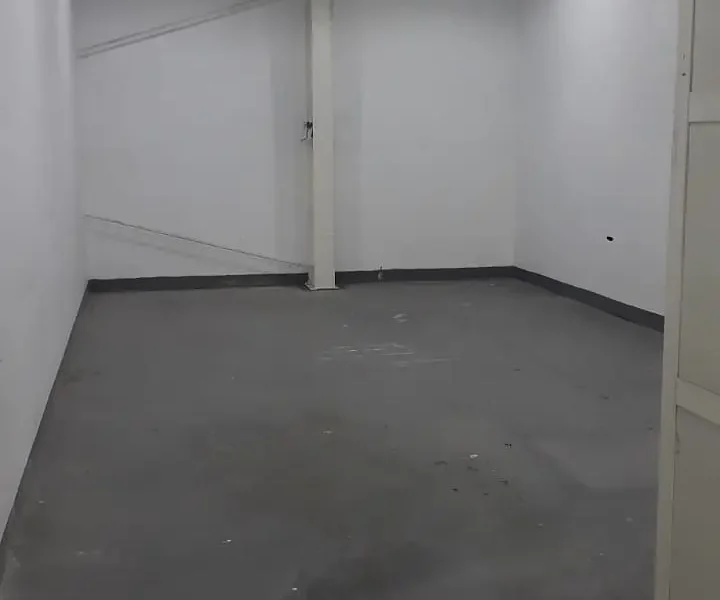 575 sqft PRACTICAL and RELIABLE STORAGE WAREHOUSE UNIT AVAILABLE FOR RENT IN AL QUOZ 3