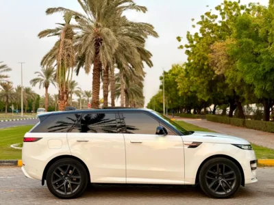 2023 Land Rover Range Rover Sport SE Dynamic 6 Cylinders Petrol Engine White Maroon SUV GCC