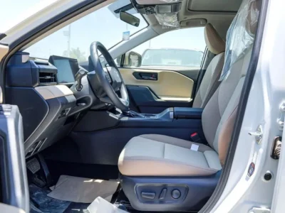 2026 Toyota RAV 4 XLE 2.0 Litres 4 Cylinders Petrol Engine White Beige SUV GCC Specs