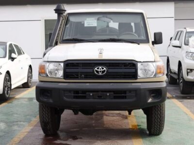 2022 Toyota Land Cruiser DC 4.0 Litres 6 Cylinders Petrol Engine Beige Pickup Truck GCC Specs