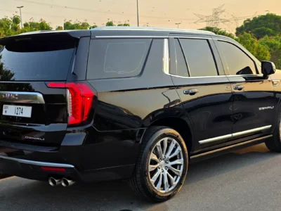 2022 GMC Yukon Denali 6.2 Litres V8 Petrol Engine Black Beige SUV GCC Specs Automatic