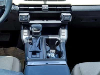 2026 Toyota RAV 4 LE 2.5 Litres 4 Cylinders Hybrid Engine Black Beige SUV GCC Specs