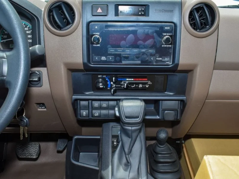 2024 Toyota Land Cruiser DC 4.0 Litres 6 Cylinders Petrol Engine White Beige Pickup Truck GCC Specs