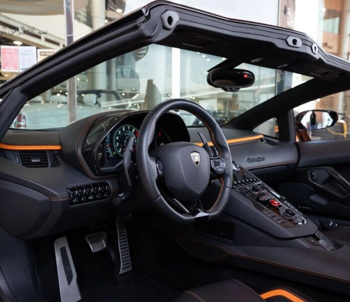 2020 LAMBORGIIHINI AVENTADOR S ROADSER 6.75L 12 Cylinders Orange Black Convertible GCC Specs