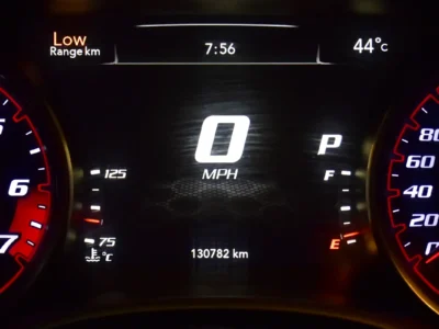 2015 Dodge Charger SRT 392 8 Cylinders Petrol Engine White Red Sedan GCC Specs Automatic