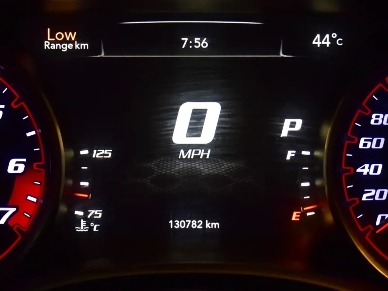 2015 Dodge Charger SRT 392 8 Cylinders Petrol Engine White Red Sedan GCC Specs Automatic