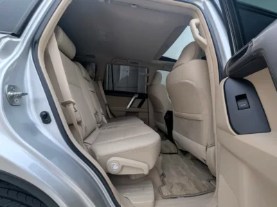 2022 Toyota Prado TXL Top Full Option 4.0 Litres V6 Petrol Engine Silver Beige SUV GCC Specs