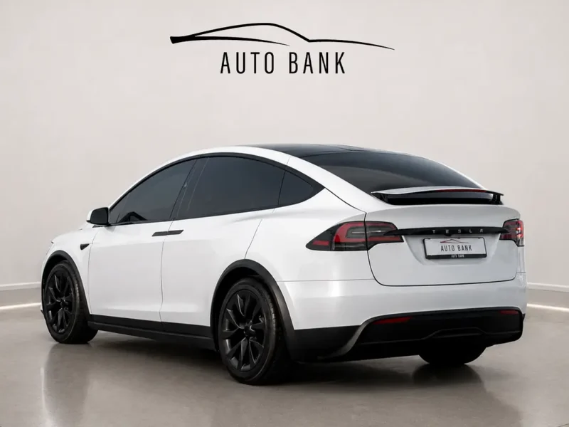 2023 Tesla Model X Long Range Electric Vehicle 550 - 650 KM Range White Beige SUV GCC Specs