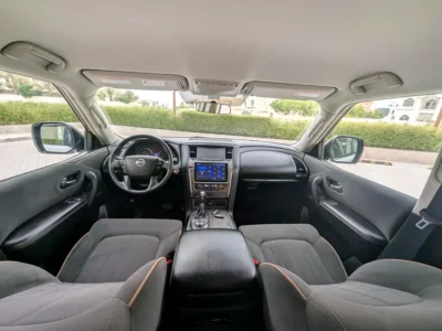 2021 Nissan Patrol 4.0 Litres 6 Cylinders Petrol Engine White Black SUV GCC Specs