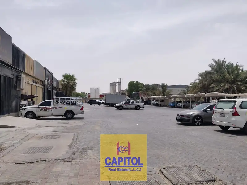 Al Quoz Dubai STORAGE WAREHOUSE FOR RENT - 615 sq ft