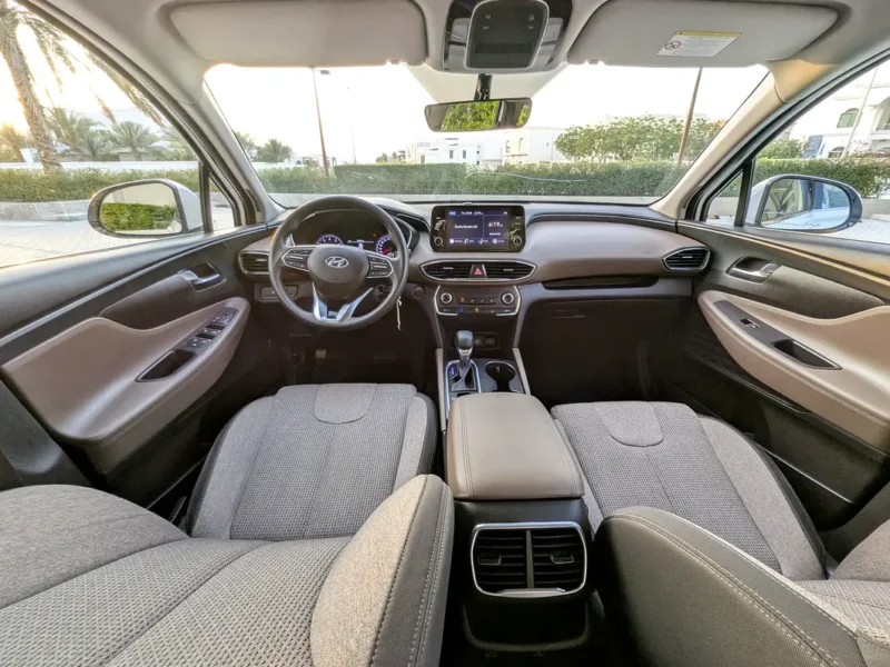 2023 Hyundai Santa Fe Comfort 4 Cylinders Petrol Engine White Grey SUV GCC Specs