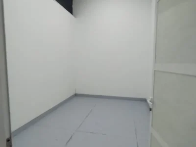 Al Quoz Industrial 4 375 sqft Ground Small Size with Good Height Warehouse Available