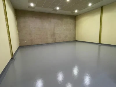 800 sqft LARGE AND EFFICIENT WAREHOUSE SPACE OFFERING CONVENIENCE, ACCESSIBILTY AND FLEXIBLE USAGE