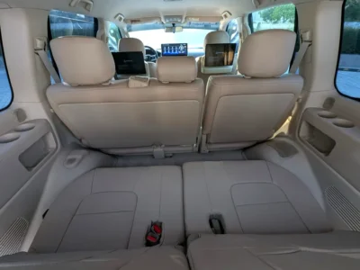 2015 Toyota Land Cruiser GXR 4.0 Litres V6 Petrol Engine Grey Beige SUV GCC Specs