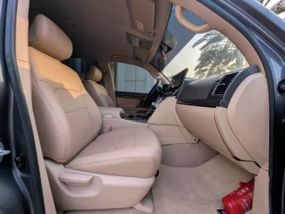 2015 Toyota Land Cruiser GXR 4.0 Litres V6 Petrol Engine Grey Beige SUV GCC Specs