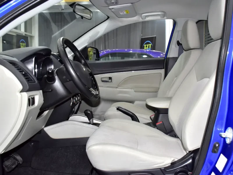 2019 Mitsubishi ASX GLS 4 Cylinders Petrol Engine Blue Beige Crossover GCC Specs Automatic