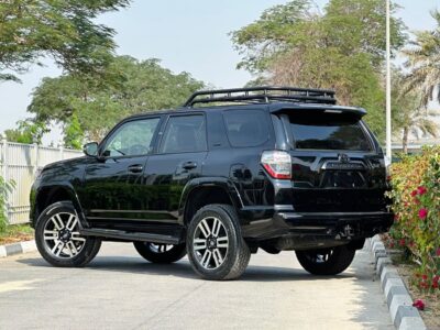 2018 Toyota 4Runner 4.0 Litres V6 Petrol Engine Black Grey SUV American Specs Full Option