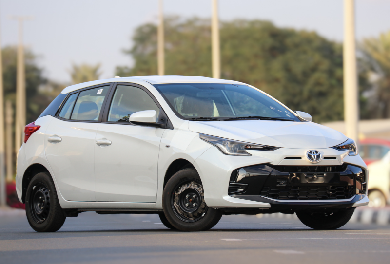 2026 TOYOTA YARIS 1.3 Litres 4-Cylinder DOHC Petrol Engine White Beige Sedan GCC Specs