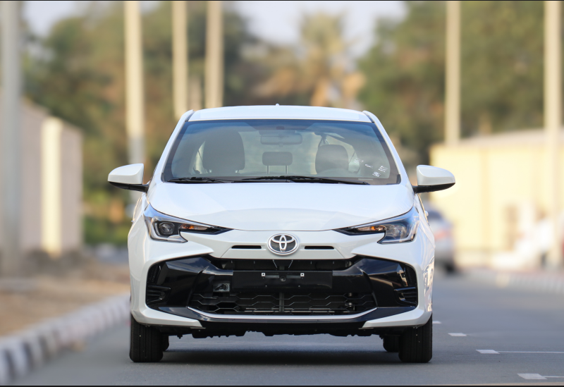 2026 TOYOTA YARIS 1.3 Litres 4-Cylinder DOHC Petrol Engine White Beige Sedan GCC Specs